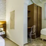 Casa Nina Патитири